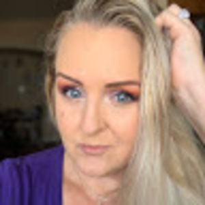 Meet your Posher, Sally